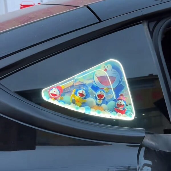 Custom Rear Quarter Window Pink Bear Edition